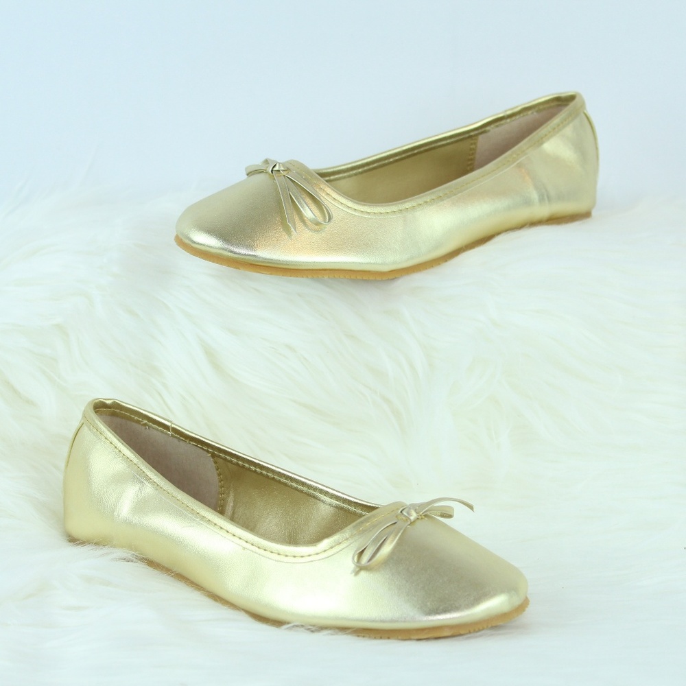 3/$25 Shiny Gold Slip on Flats with Bow Size 5